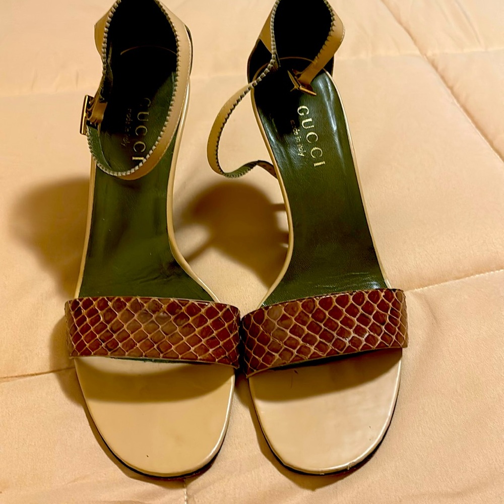Gucci Vintage 90’s Tom Ford Buckle Slingback